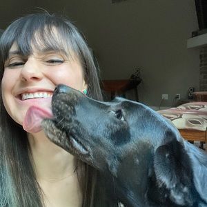 Meet your Posher, Elise